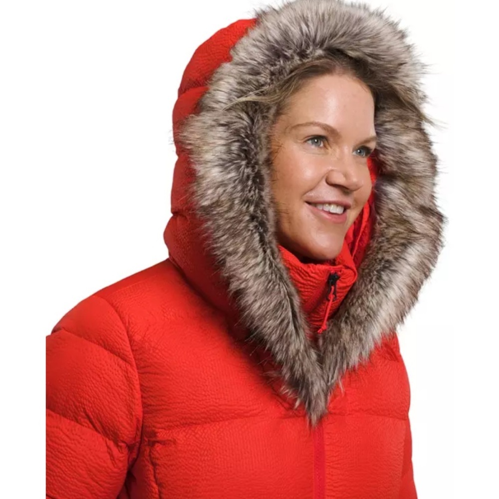 ❗️nwt NORTHFACECE WMNS PARKA❗️ - Picture 2 of 9